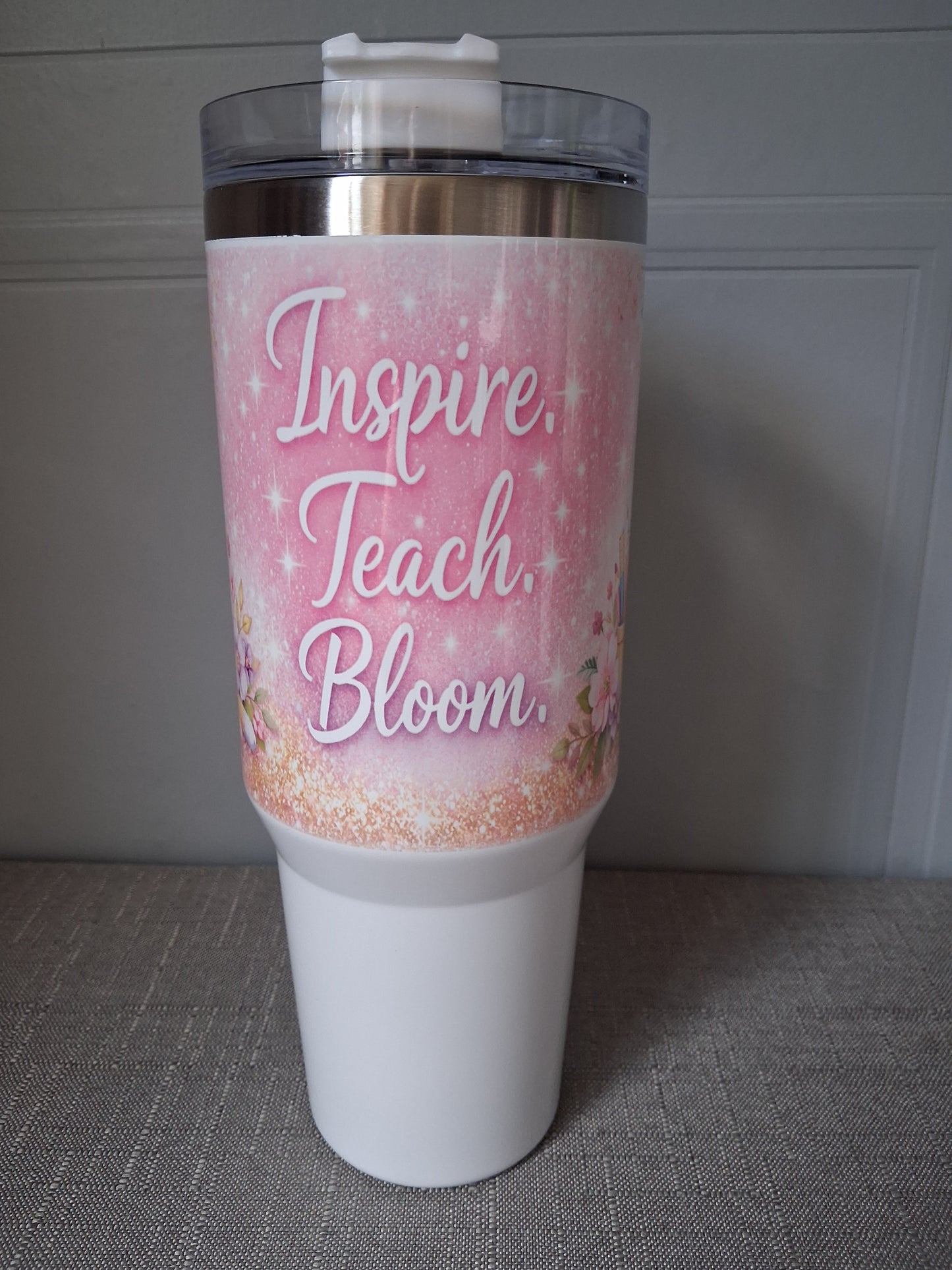 40oz Tumbler Mug with Handle & Straw